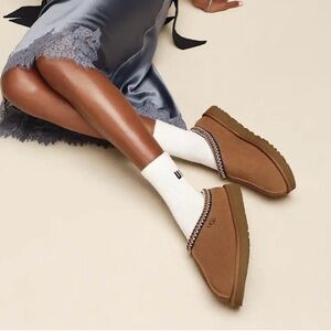 UGG Women's Tan Cozy Slippers